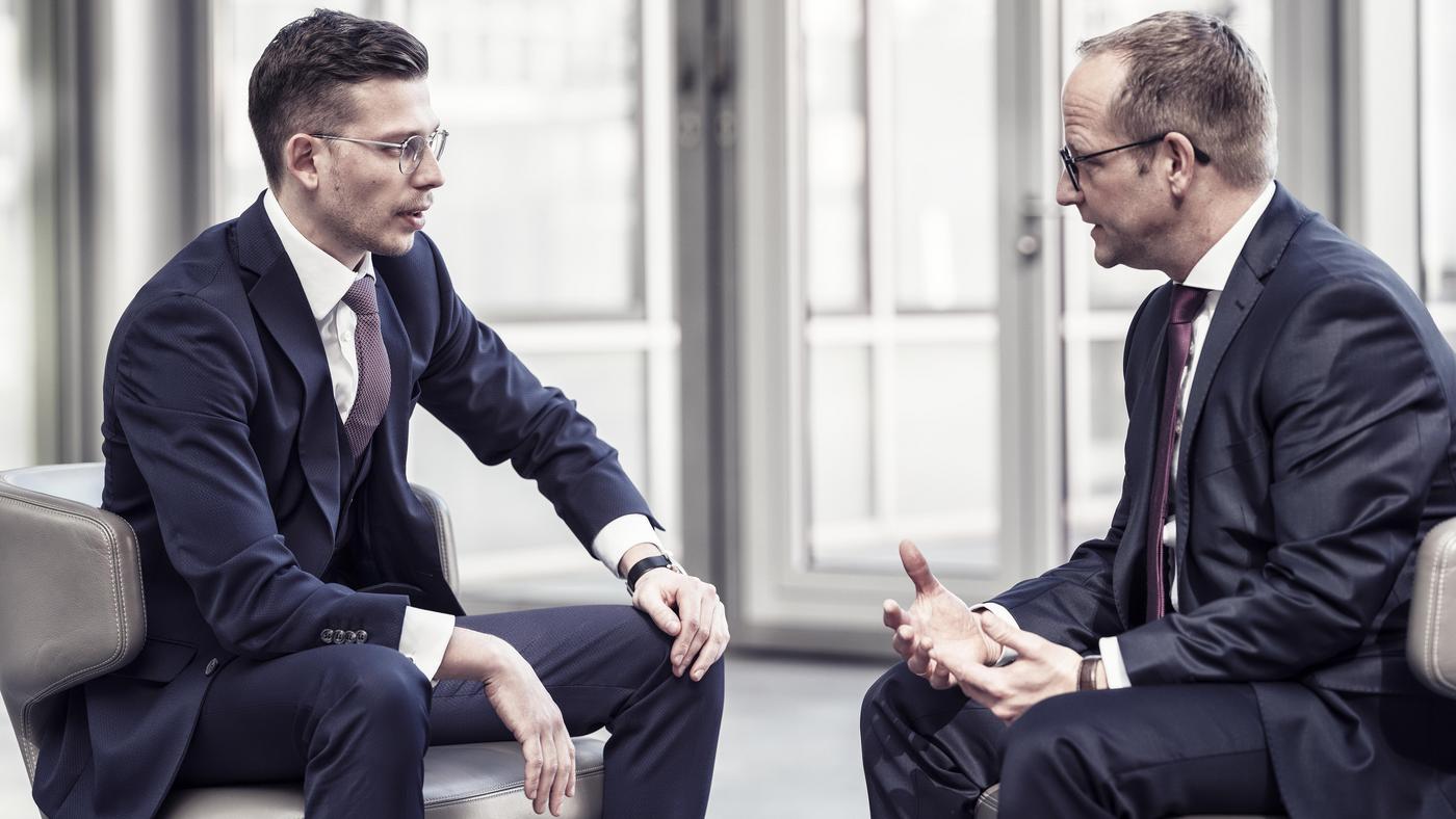 Fondsmanager Julian-Benedikt Hautz und Stephan Scheeren